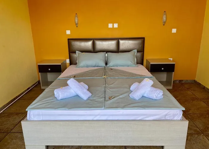 Jasmine Pensionat Potos